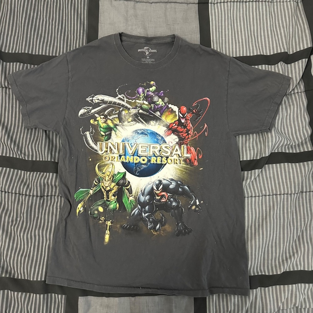 Universal Studios Marvel Villains Venom Loki Green Goblin Shirt Size Medium